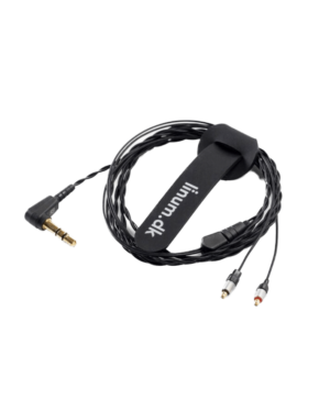 Linum G2 Bax In Ear kabel (T2). Denne Linum-kabelen er designet spesielt for in-ear monitorer og gir en pålitelig og høykvalitets lydoverføring. Kabelen er tynn, lett og fleksibel, noe som gjør den behagelig å bruke og reduserer kabelstøy.